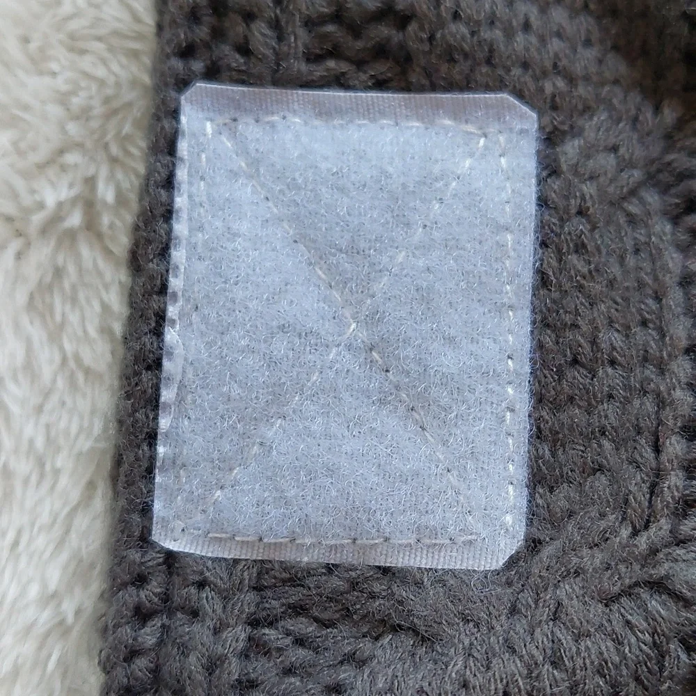 Huggle Hounds Cable Knit Dog Jacket - L - Picture 7 of 13